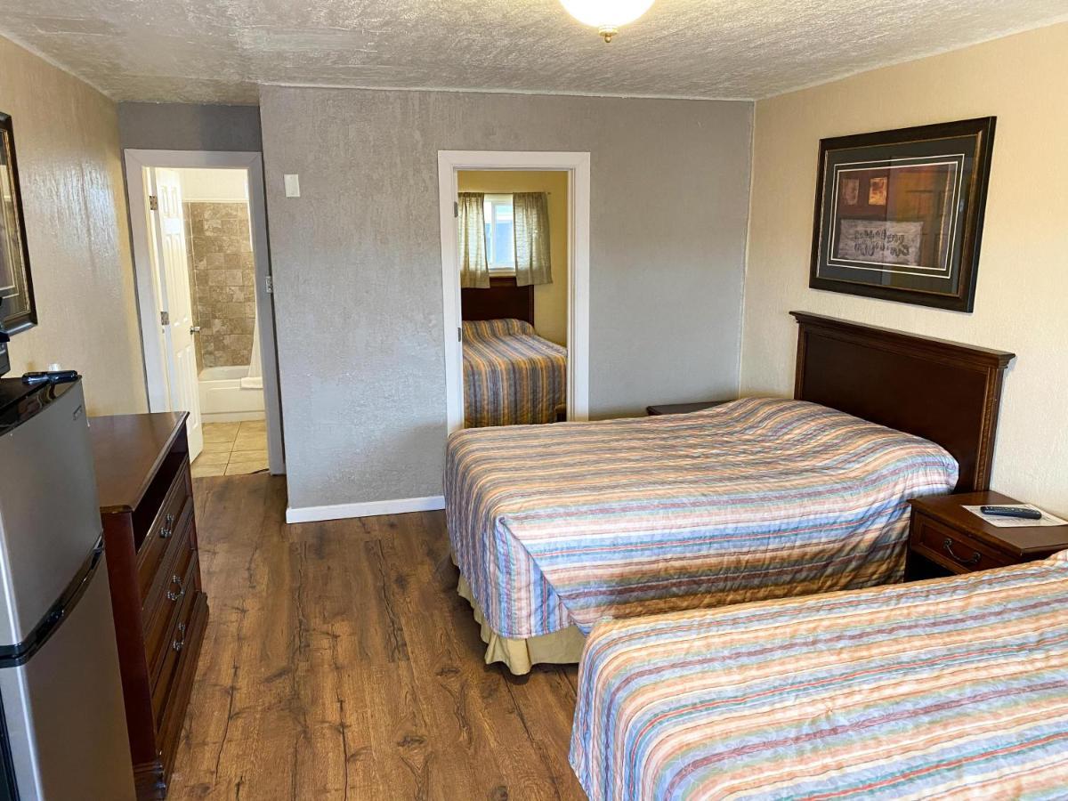 Guest Ranch Motel تشيني المظهر الخارجي الصورة
